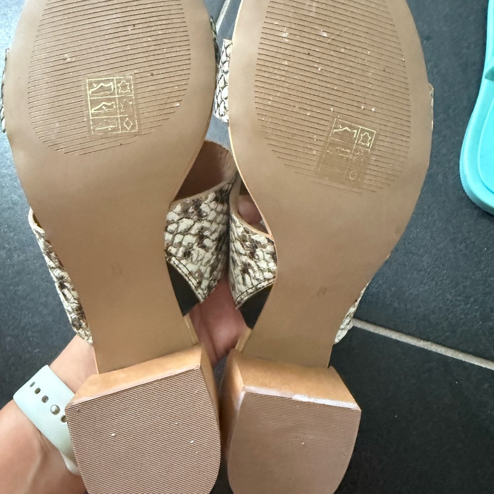 Madewell Kiera snakeskin sandals size 8 - Picture 5 of 6